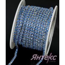Цепочка со стразами декоративная арт. 2054 (2,4 мм.) уп.10 ярд. (голубой в серебряной оправе)