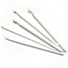 Набор вязальных крючков пластмас. (уп. 5 шт.)